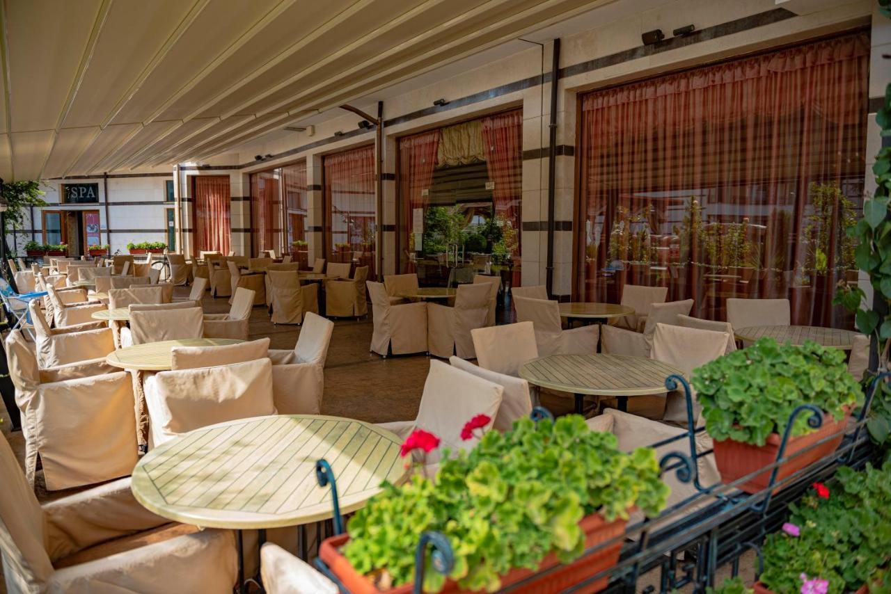 Menada Apartments In Karolina Sunny Beach Buitenkant foto