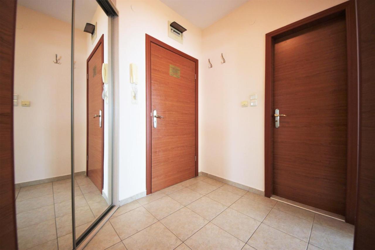 Menada Apartments In Karolina Sunny Beach Buitenkant foto