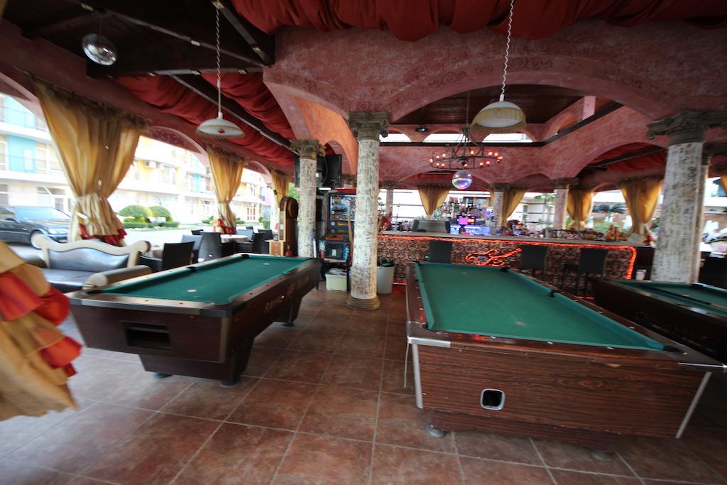 Menada Apartments In Karolina Sunny Beach Buitenkant foto