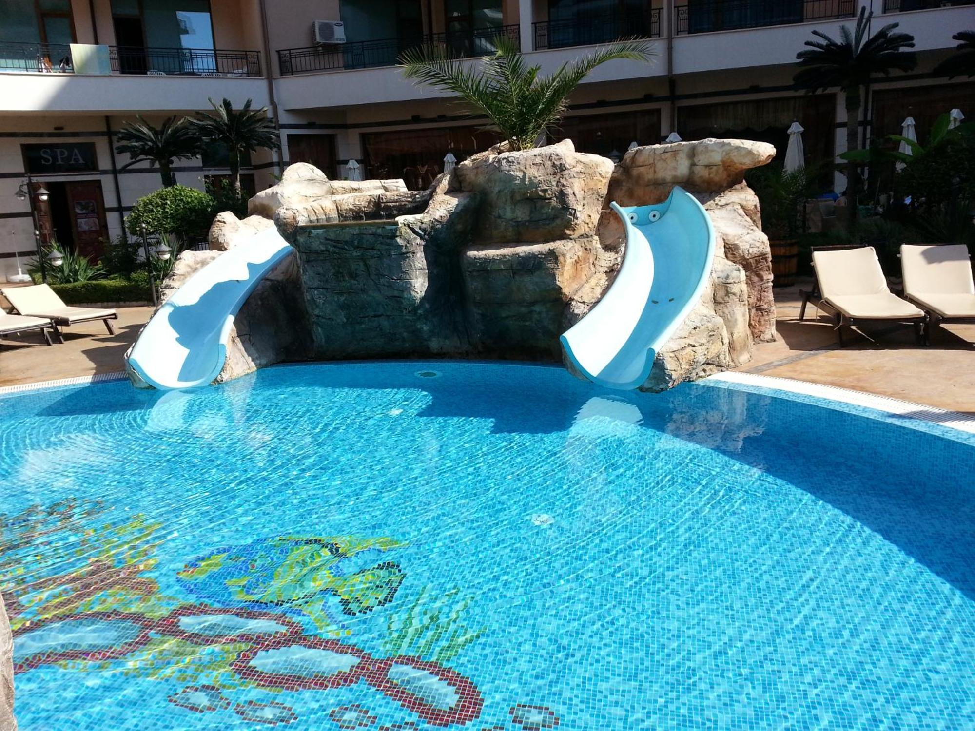 Menada Apartments In Karolina Sunny Beach Buitenkant foto