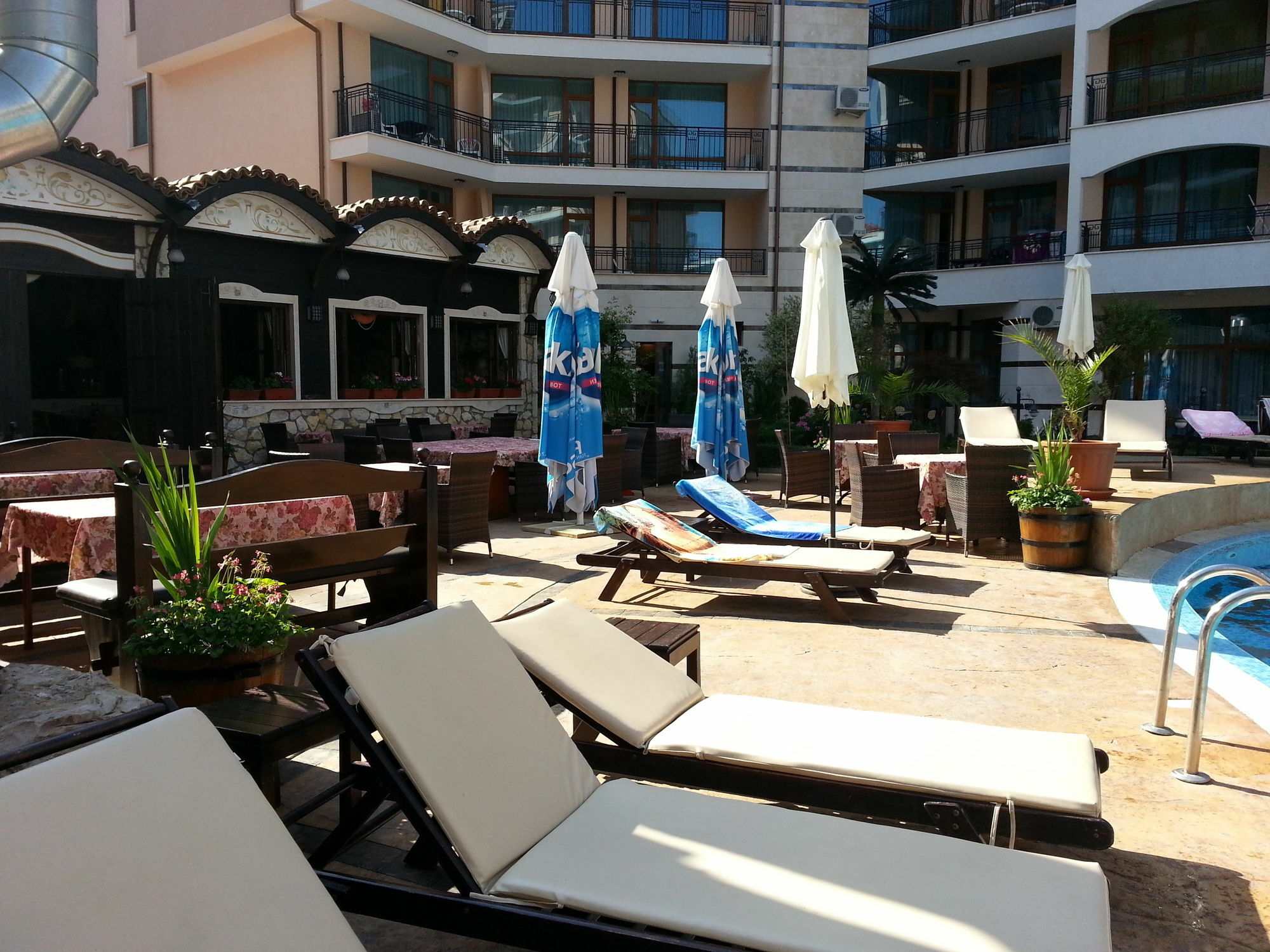 Menada Apartments In Karolina Sunny Beach Buitenkant foto